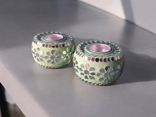 Leela floral tea light candle holder