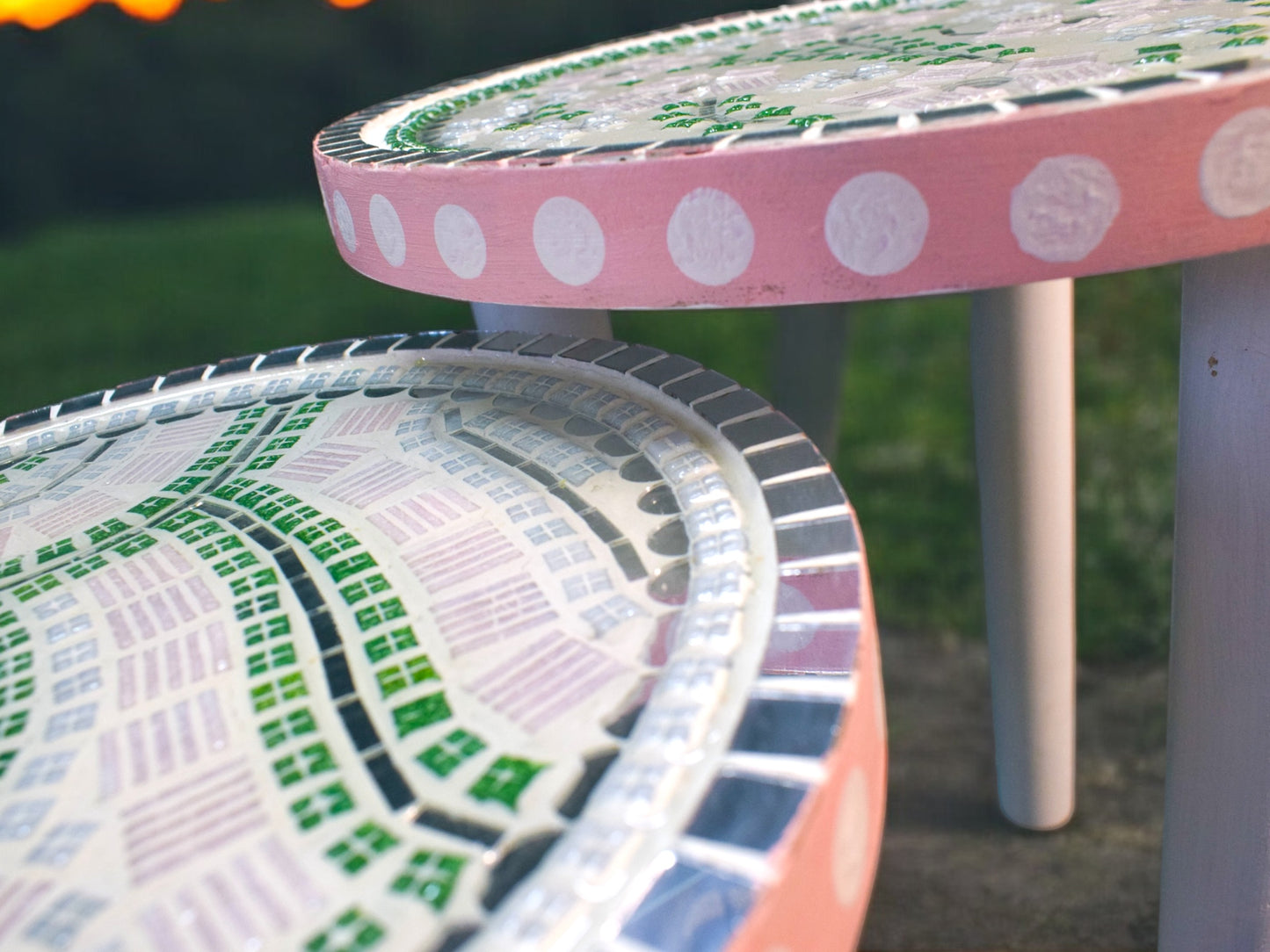 Mosaic peg tables